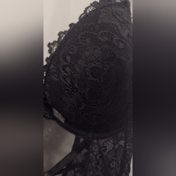 Black lace bustier - Picture 10 of 11